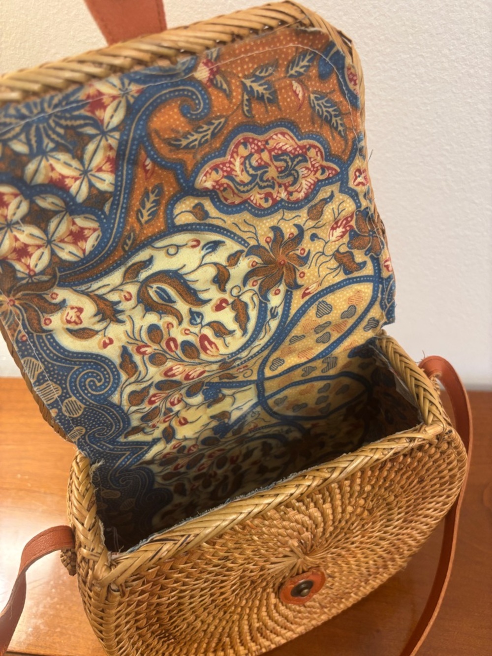 Boho Bali Rattan Crescent Shoulder Bag 100% Rattan Shell - Picture 10 of 14